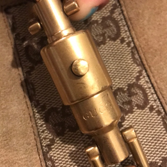 Gucci - Picture 2 of 8